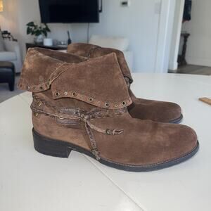 TRASK Naomi Boots Women Sz 9.5 Ankle Suede Distressed Brown Rustic Western Boho